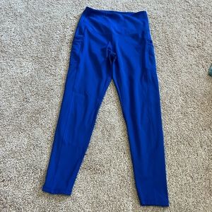 Woman’s leggings never worn